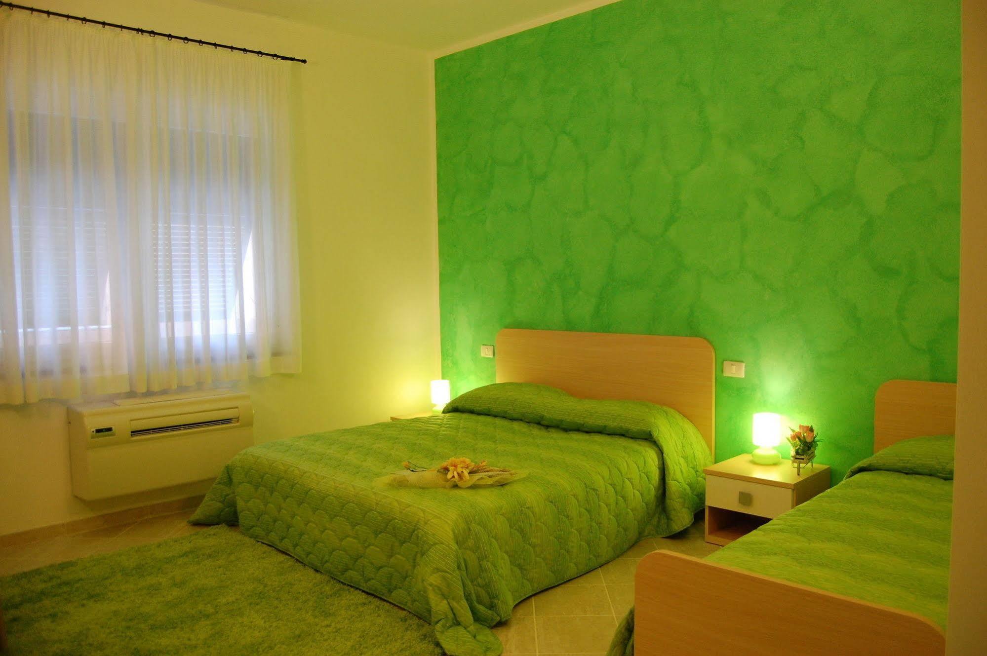 Green Quiet Affittacamere Pignone Ngoại thất bức ảnh